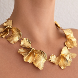 Collar Angelina pétalos