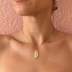 Collar virgen