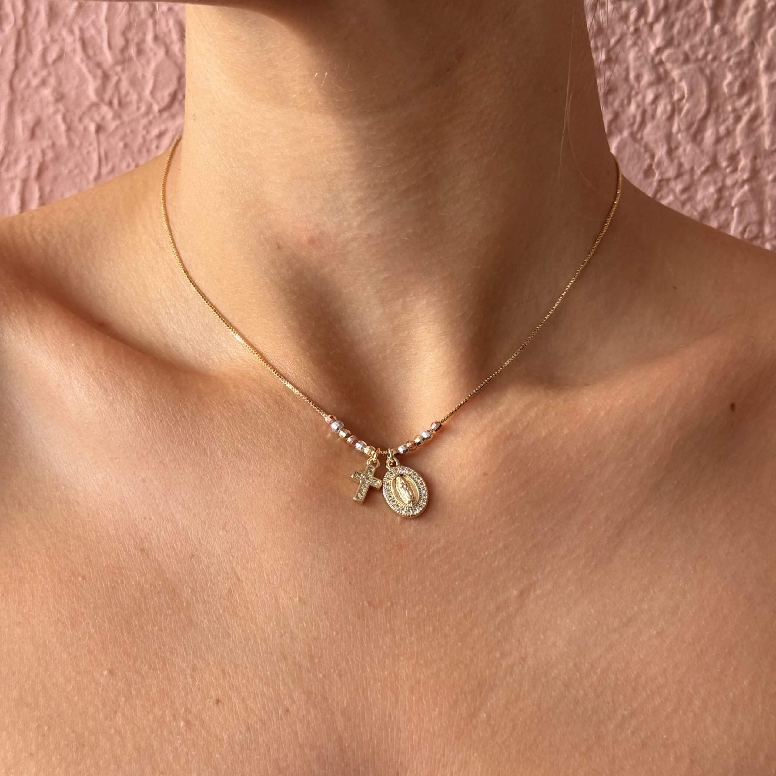 Collar Virgen Cruz