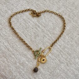 Collar borla azul